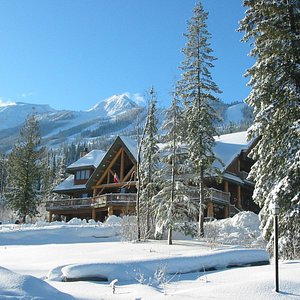 Winter at Vagabond Lodge