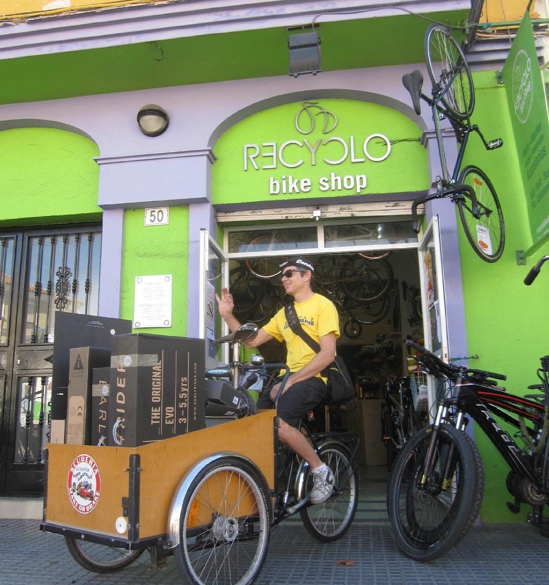 inaktive hestekræfter Stort univers Recyclo Bike Shop (Malaga, Spanien) - anmeldelser - Tripadvisor