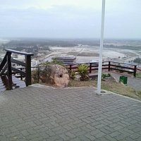 Estrutura de madeira do mirante
