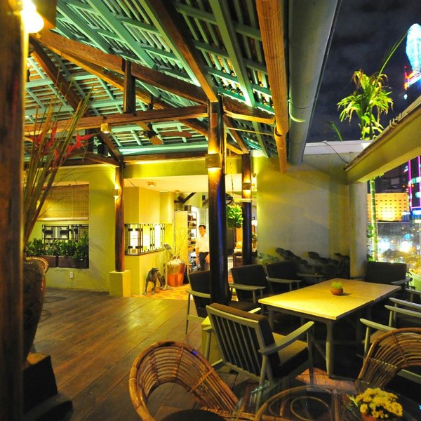 호치민시 베트남, 98 Nguyen Hue St에 있는 SH Garden 근처 음식점