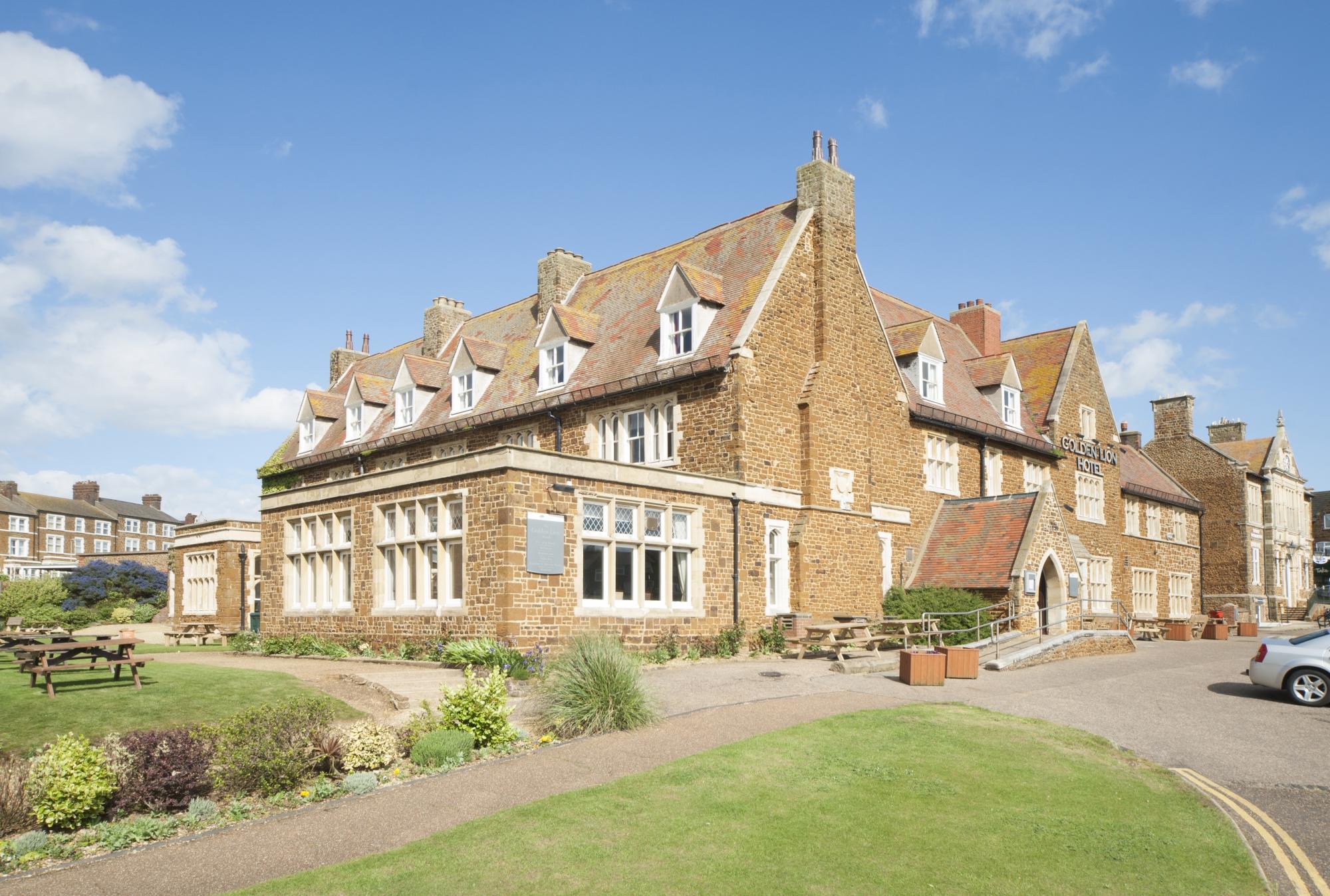 THE GOLDEN LION HOTEL Updated 2024 Reviews Hunstanton