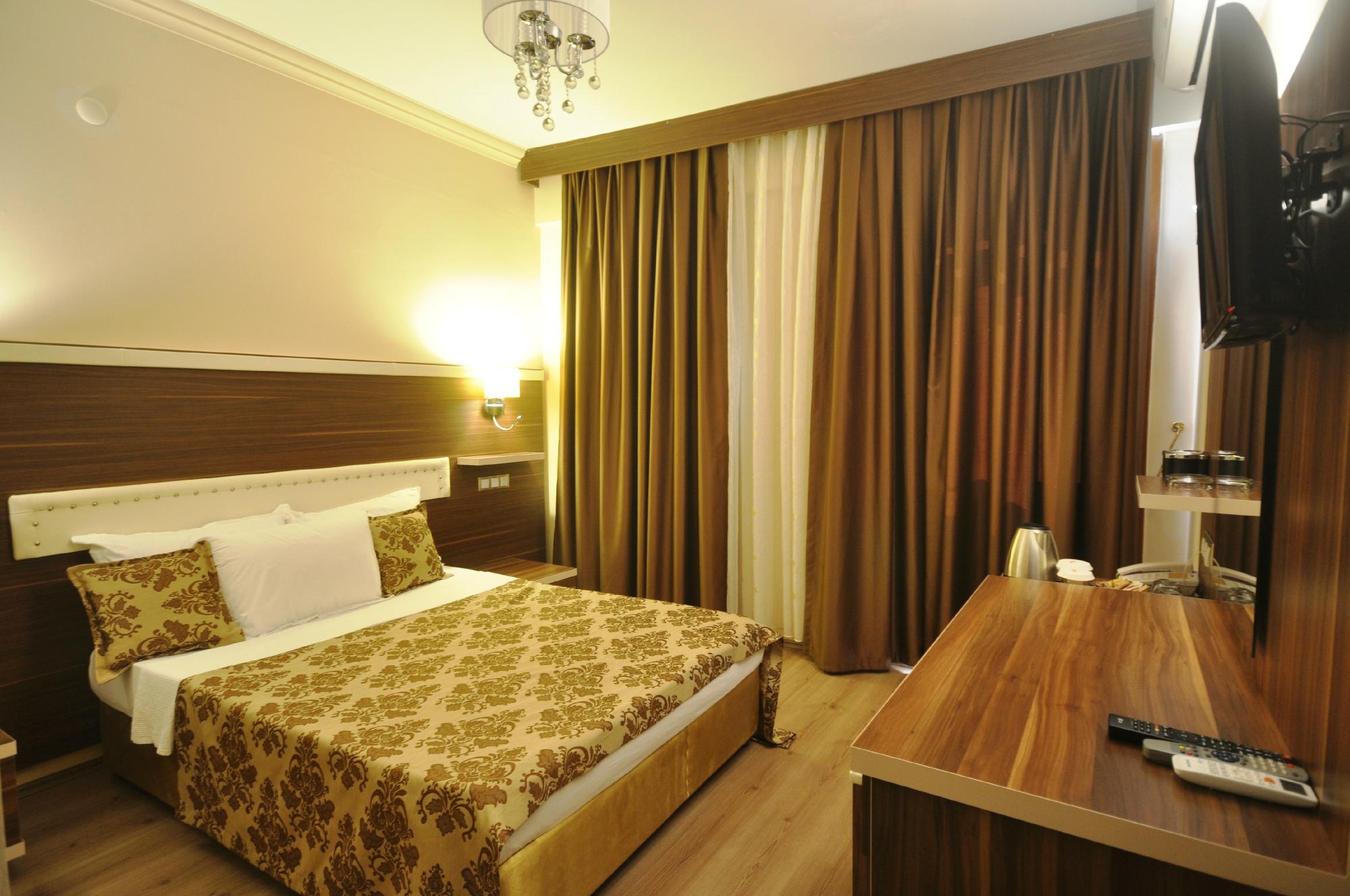 Hotel photo 20 of Manuela Hotel.