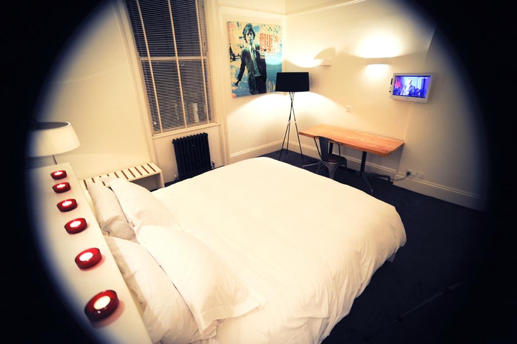 Kellys Hotel by null