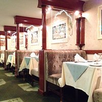 Booths for that more intimate meal.