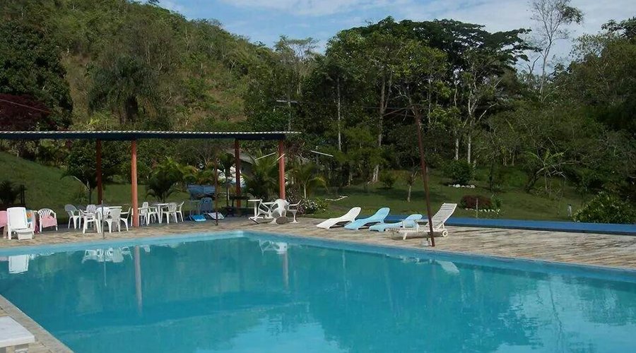 A piscina naturista do Recanto do Paraíso.