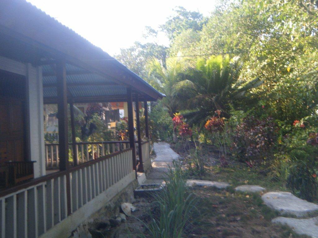 COASTER COTTAGES Villa Reviews Tual Indonesia