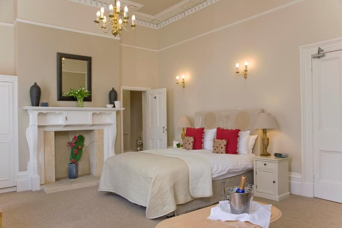 THE CHELTENHAM TOWNHOUSE - Hotel Reviews (England)