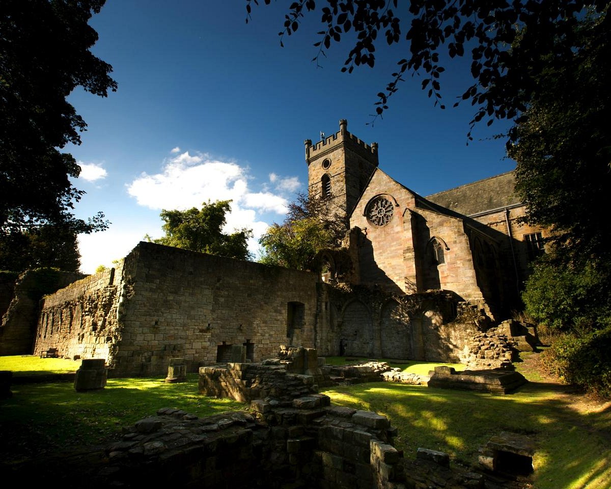 Аббатство отзывы. Аббатство Калросс. Dunimarle Castle. Culross. Airth Parish Church.