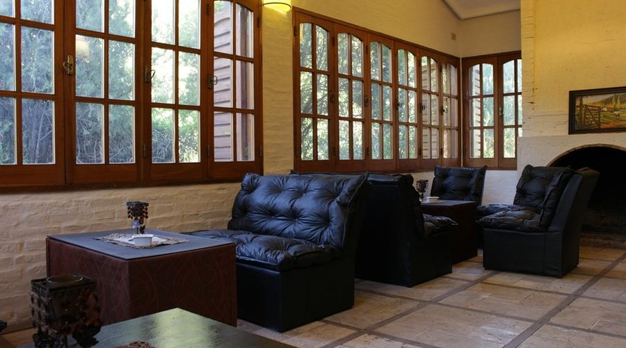 café