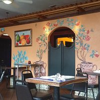 I love nice murals!
