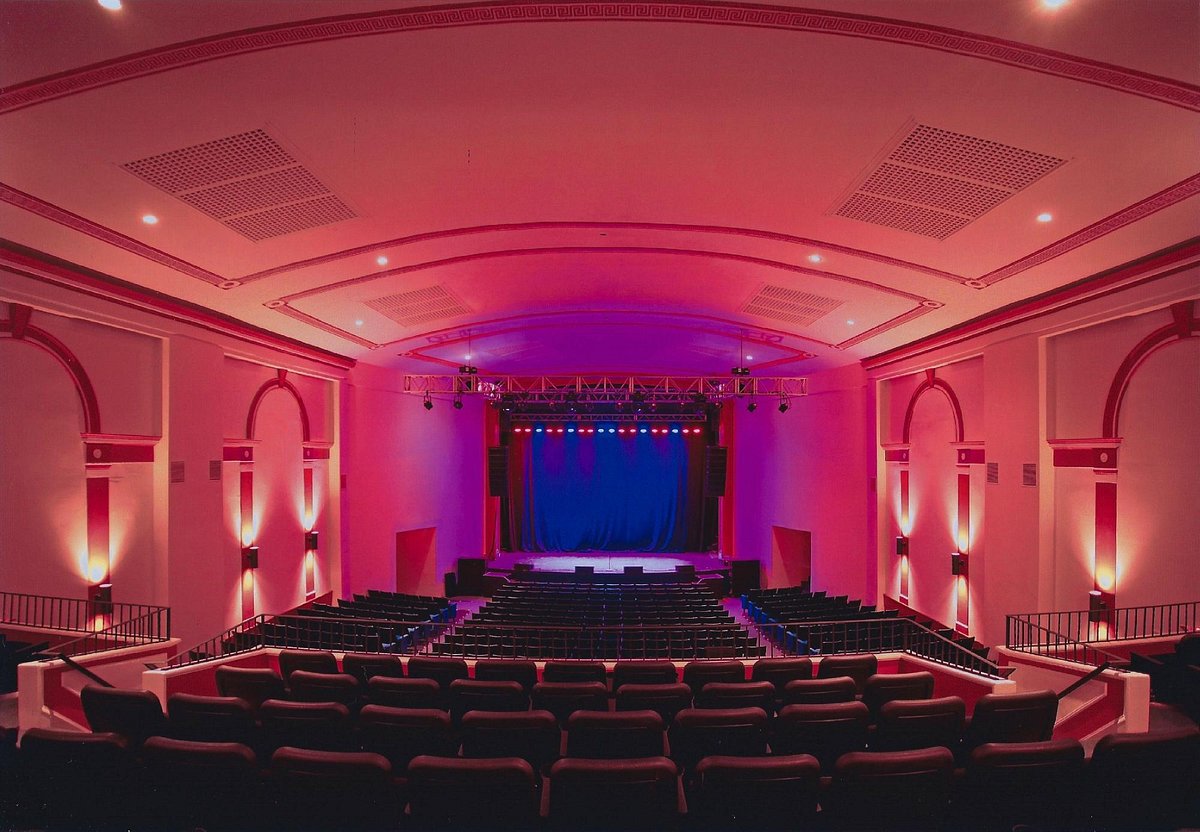 THE NEWTON THEATRE All You Need to Know BEFORE You Go