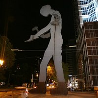 Hammering Man