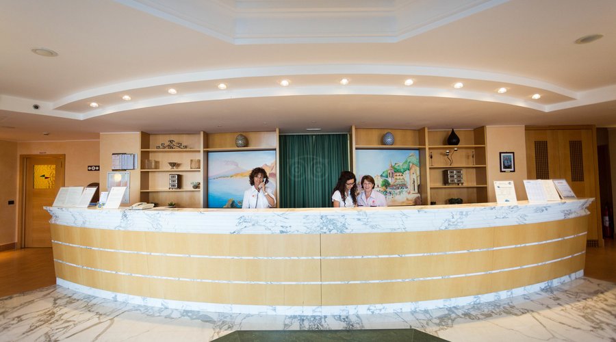 Front Desk at the Parc Hotel Ariston & Palazzo Santa Caterina