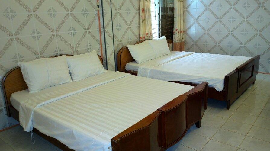 Two big bed for 4 person. Price 400,000VNĐ/1night