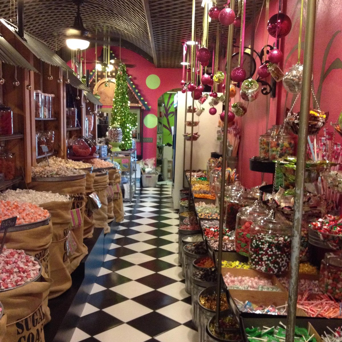 Sugar Coast Candy (Hilo) - All You Need to Know BEFORE You Go