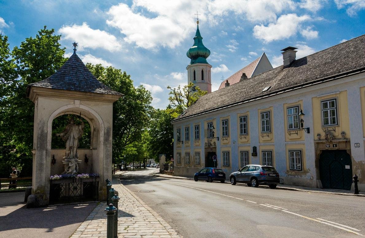 Grinzinger Pfarrkirche, Вена: лучшие советы перед посещением - Tripadvisor