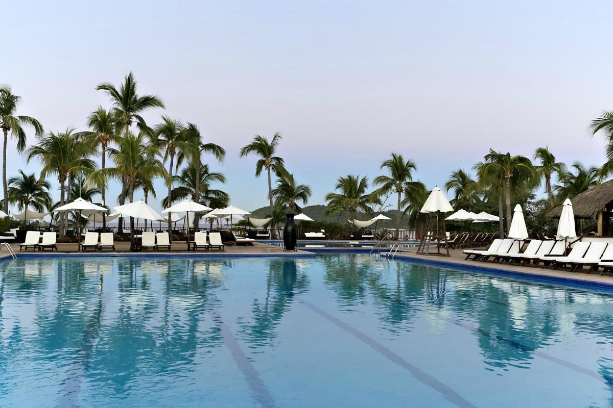 Club Med Ixtapa Pacific Pool Pictures & Reviews - Tripadvisor