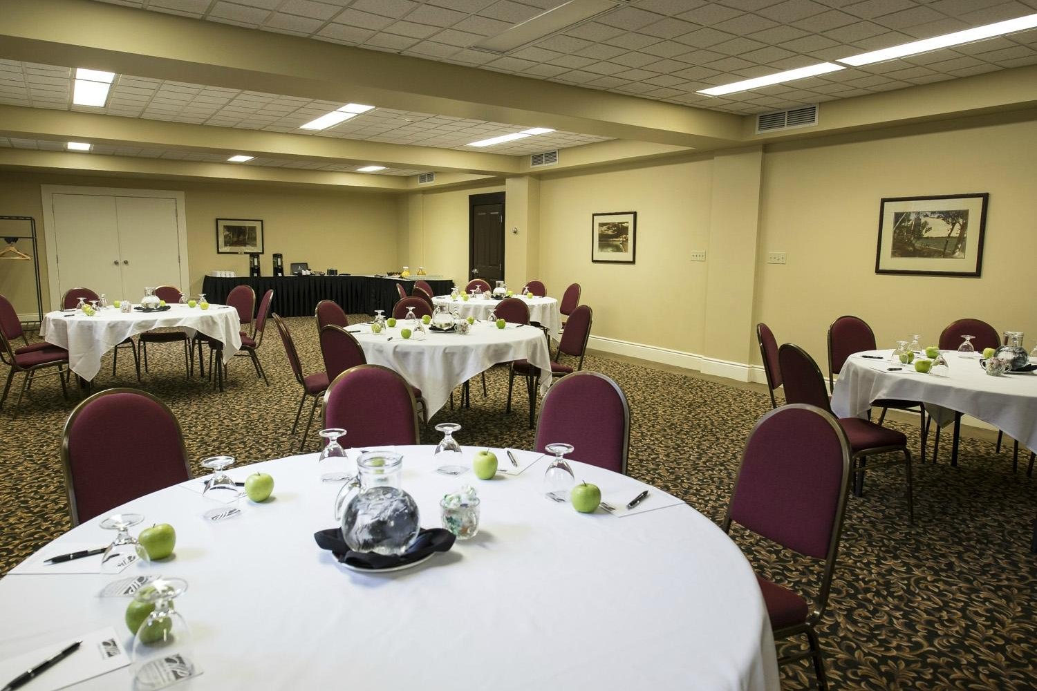 The Hotel on Pownal by null