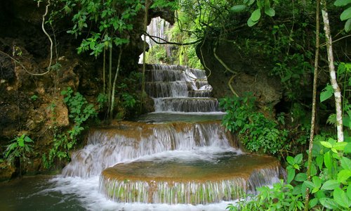 Garganta da Arara - a mais bela formação calcária da Serra da Bodoquena - belo travertino!