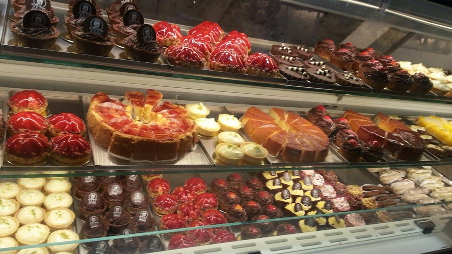 Bolos e tortas.