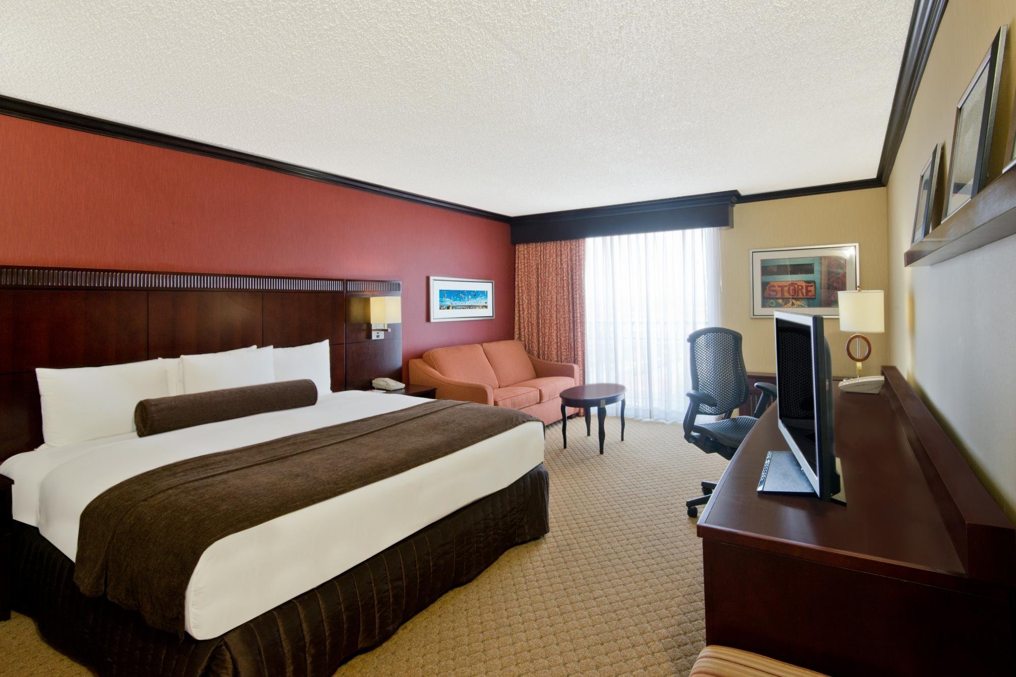 Crowne Plaza Albuquerque, an IHG hotel Rooms: Pictures & Reviews ...