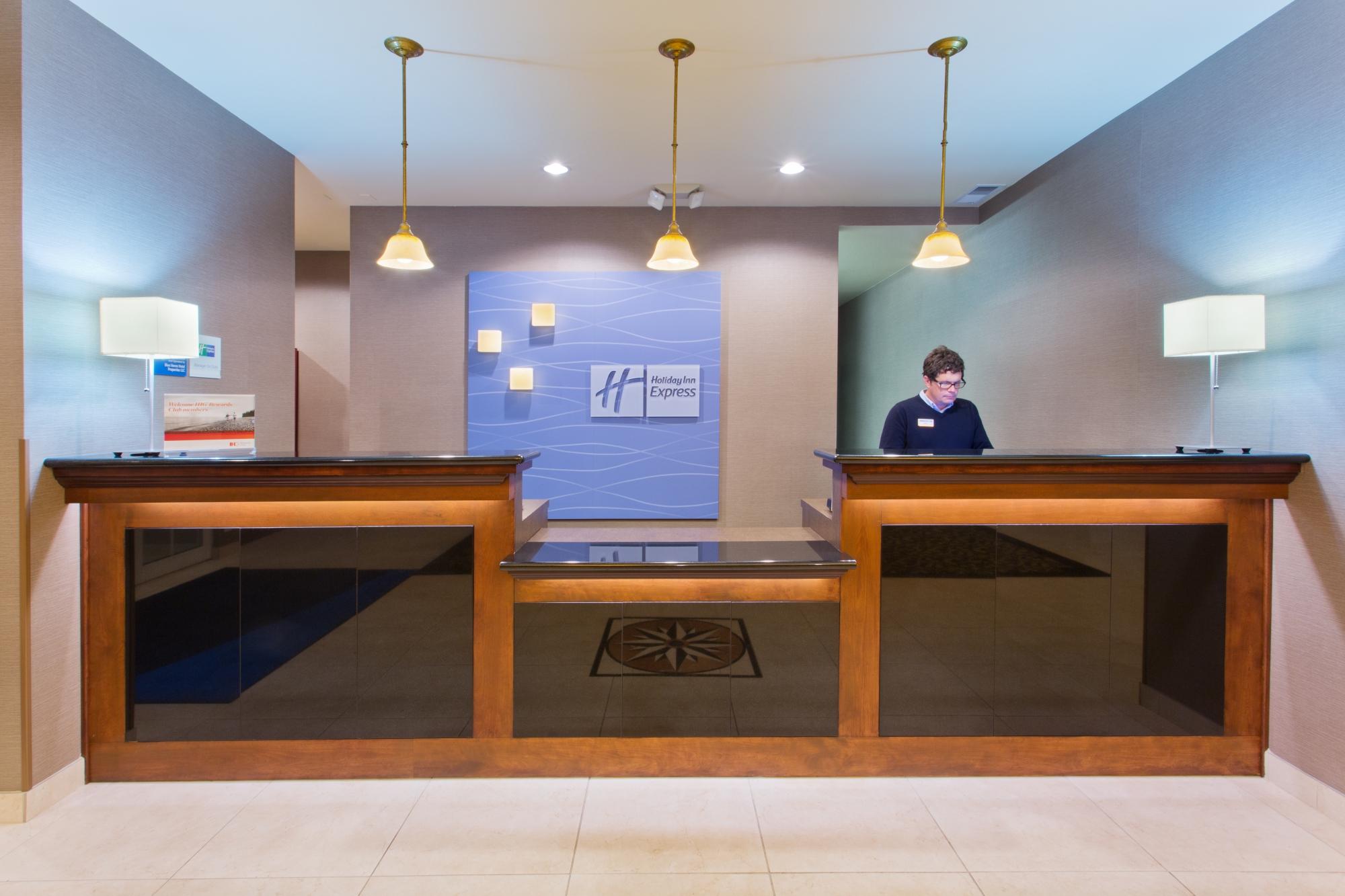 Hotel photo 17 of Holiday Inn Express & Suites Astoria.