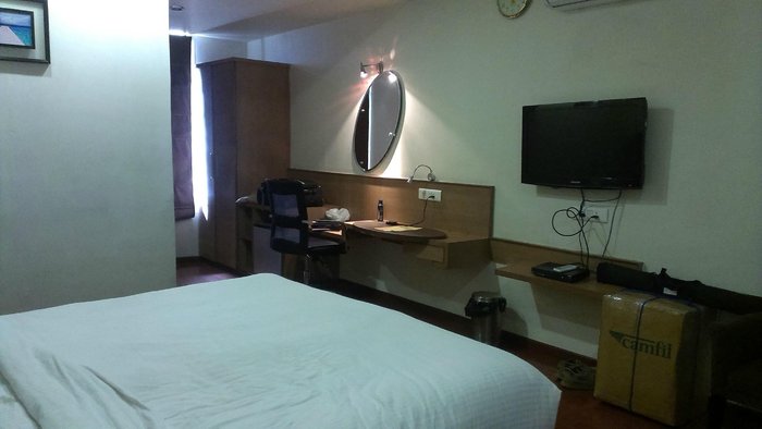 HOTEL SITARA GRAND - BANJARA HILLS $33 ($̶4̶8̶) - Prices & Reviews ...