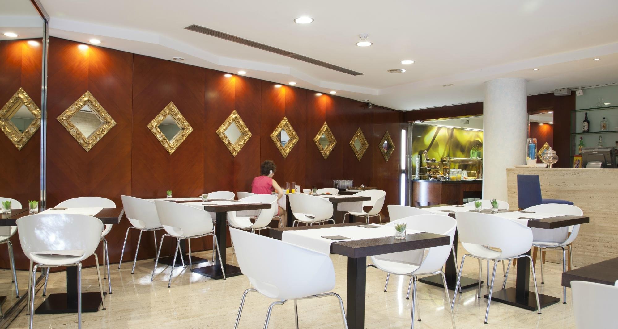 Vilana Hotel by null