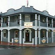 The commercial outlet hotel hamilton