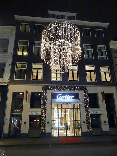 Cartier Opens Elegant Boutique in Amsterdam – Visual Merchandising and Store  Design