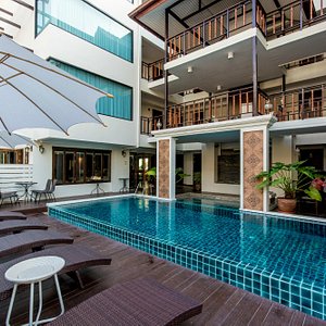 Golden Bell Hotel, hotel in Chiang Mai