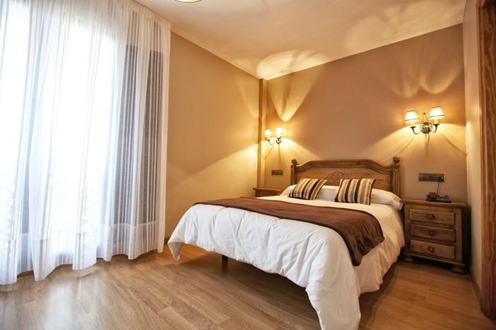 HOTEL SANTA CRUZ Updated 2024 Prices Cangas de Onis Spain