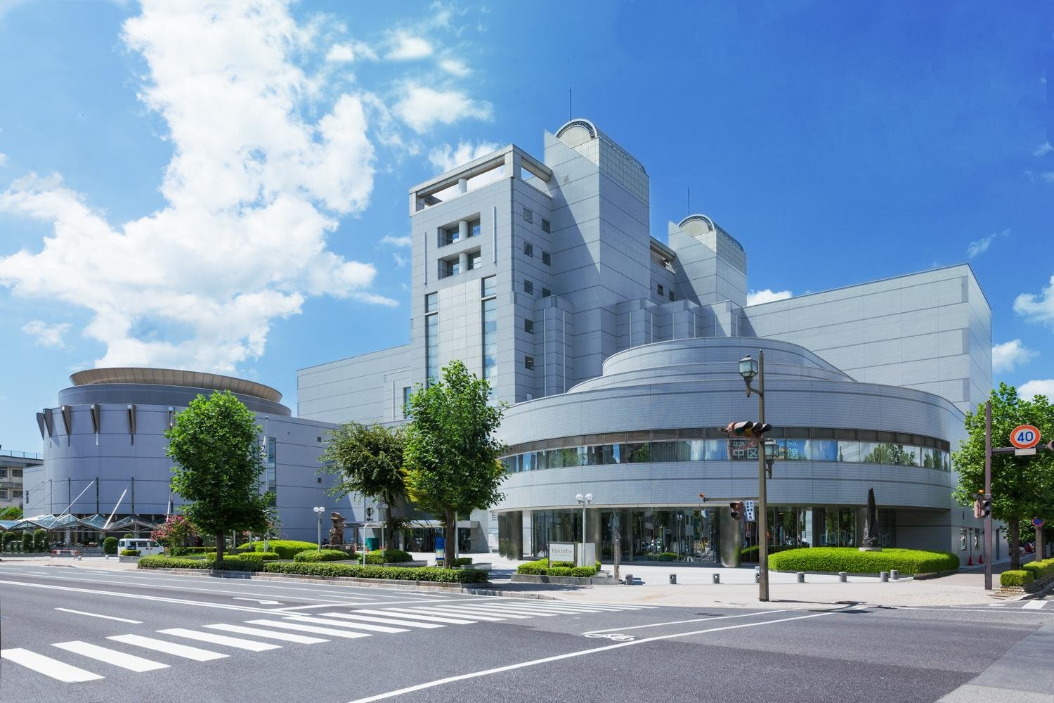 Hiroshima International Youth House (JMS Aster Plaza) by null