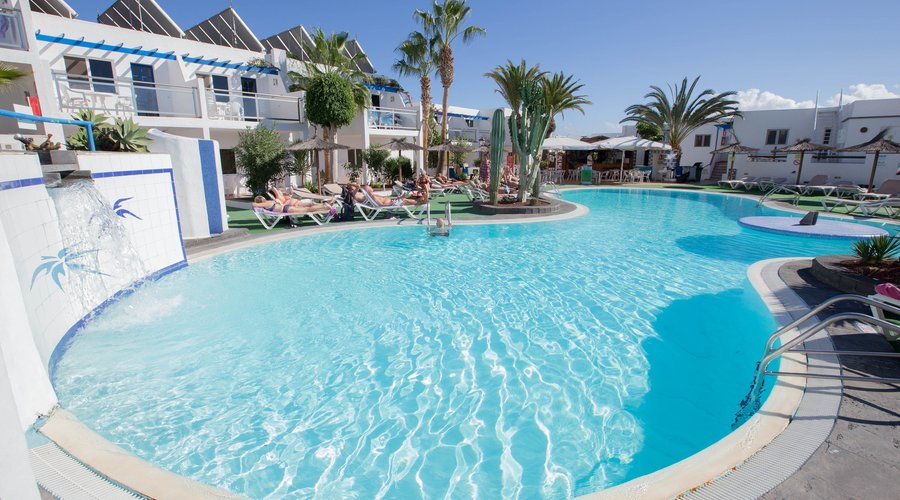 The Pool at the Apartments Parque Tropical