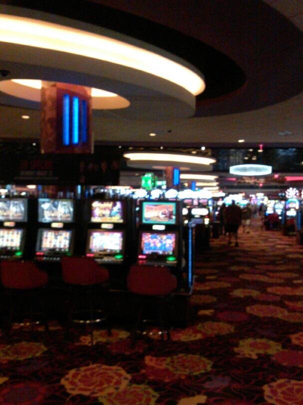 Hot New Slots & Video Poker at Hollywood Casino at Penn National