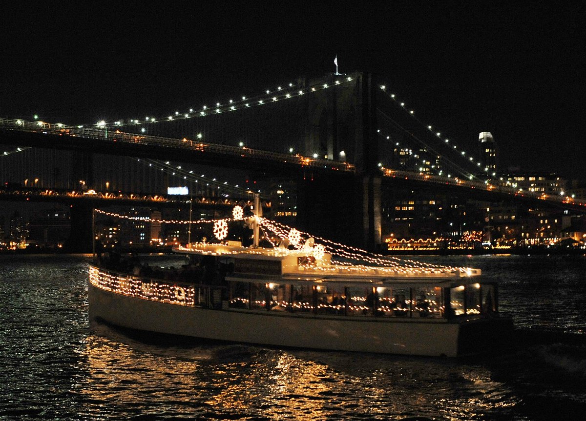 CLASSIC HARBOR LINE (New York): Ce qu'il faut savoir