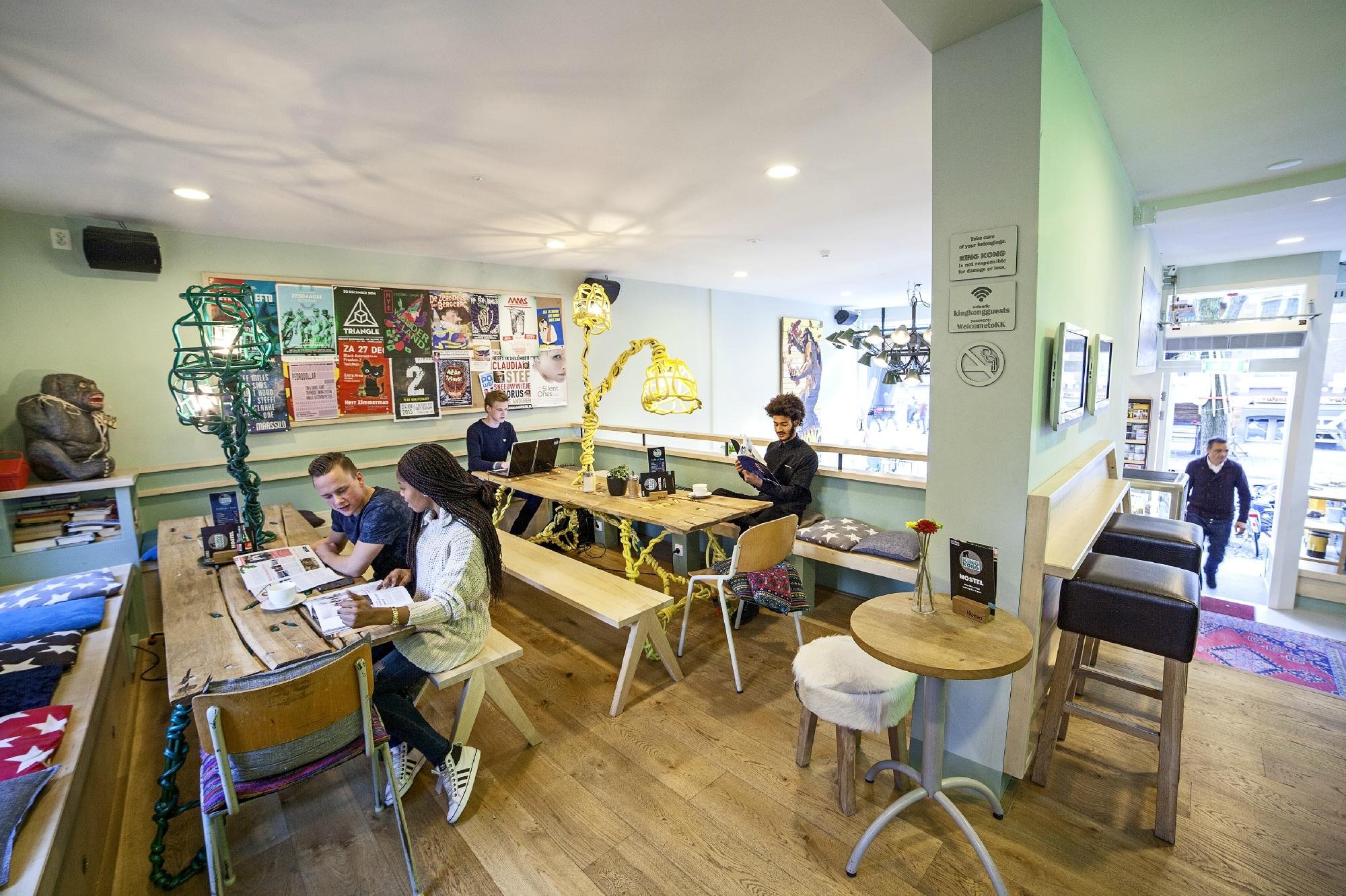 King Kong Hostel - Bar Rotterdam by null