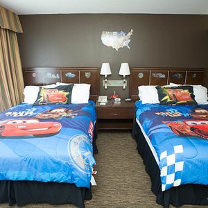 Master Bedroom in the One Bedroom Themed Suite at the Holiday Inn Hotel & Suites Anaheim (1...