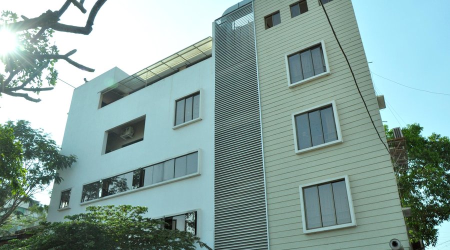 hotel woodys