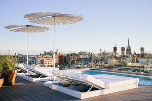 Yurbban Trafalgar Hotel in Barcelona, image may contain: City, Waterfront, Pool, Urban