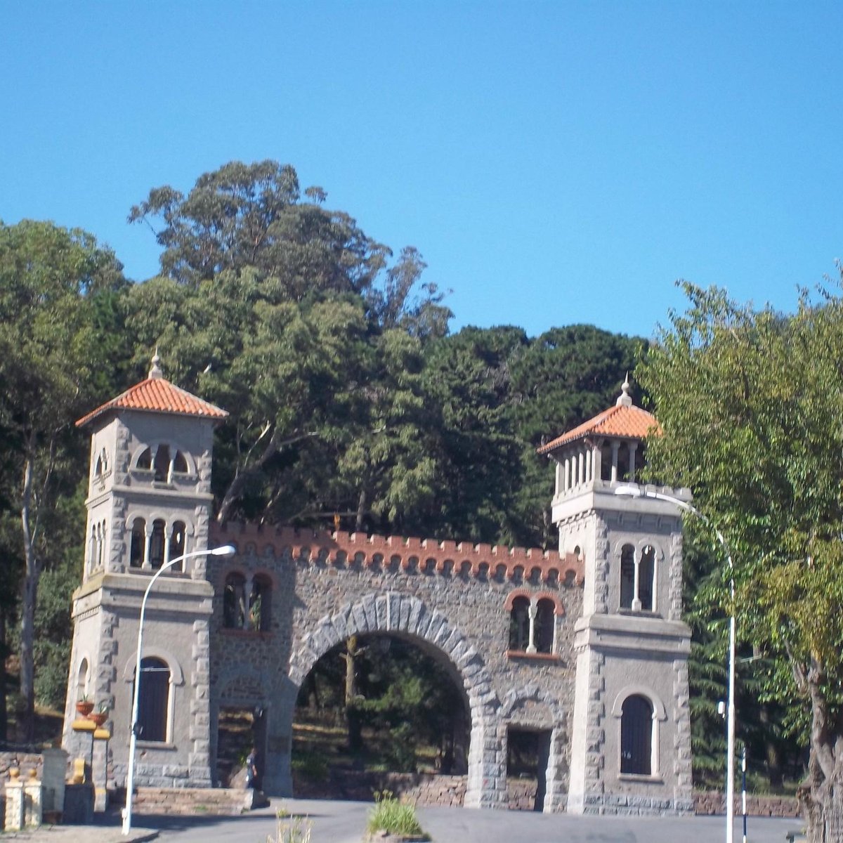 Fuerte Parque Independencia - Qué SABER antes de ir (ACTUALIZADO 2024) -  Tripadvisor