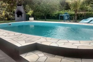 Piscina e praia