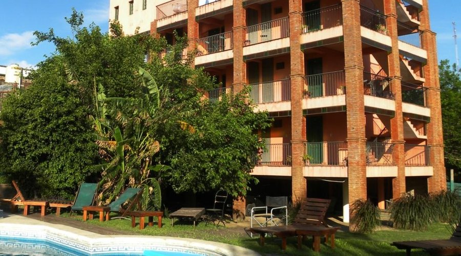 Hostéria del Puerto - côté jardin
