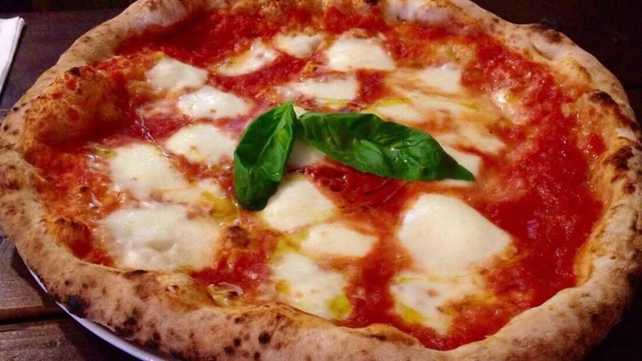 Classic Neapolitan Pizza