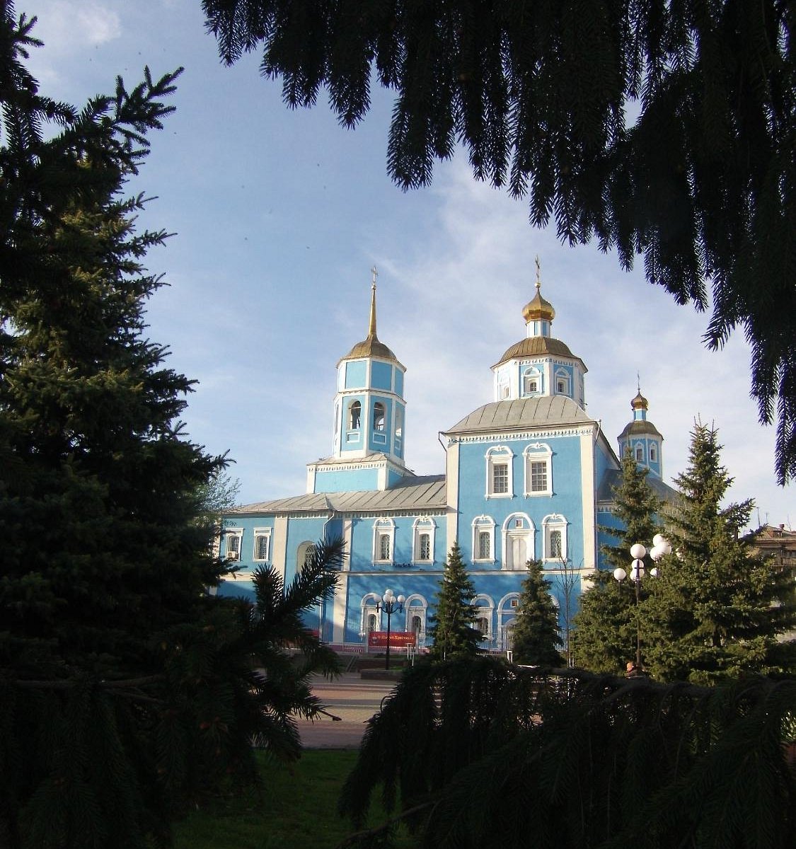 Белгородская область последние. Собор Смоленской иконы Божией матери Белгород. Уразово Белгородская область фото. Стелла Божьей матери Белгород ччнево. Щепкин Белгород около Смоленского собора.