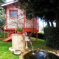 L'esterno dell'agriturismo