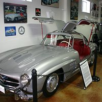 Gull wing doors - wow