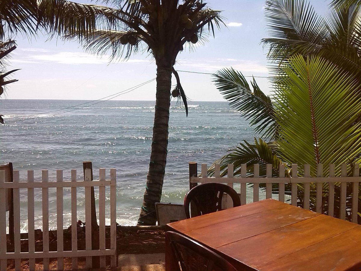 ADORA MIRISSA BEACH RESTAURANT &BAR - Restaurant Reviews, Photos ...