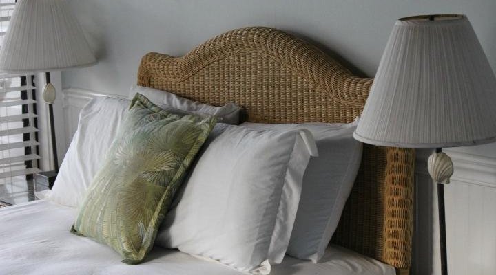 Comfy Queen Bed