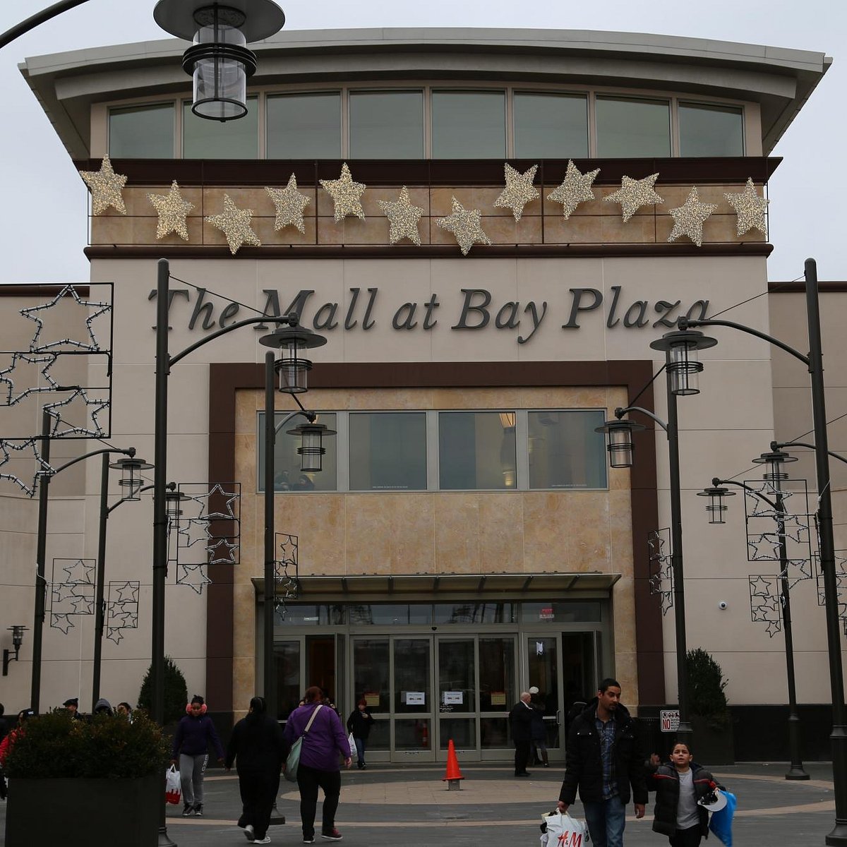 THE MALL AT BAY PLAZA (Bronx) - All You Need to Know BEFORE You Go